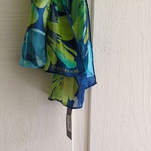Jones New York Blue and Green Scarf
